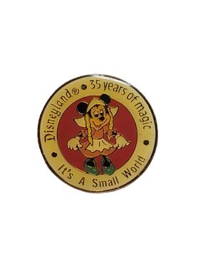1990 Disneyland 35 Years of Magic Minnie It's A Small World Disney Pin